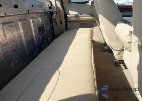 2000 Ford F-350 Lariat/Xl/Xlt из США, поврежденный, VIN 1FTSX31F8YEA57540